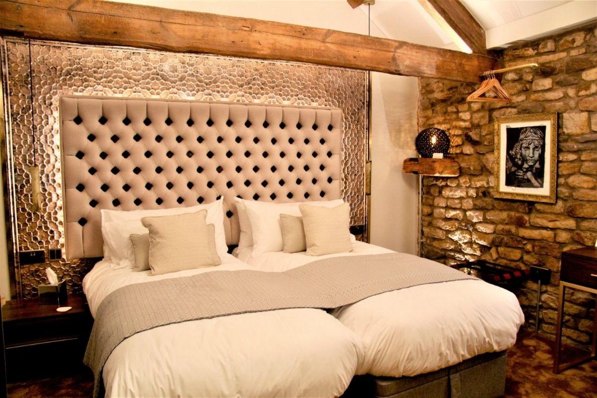 Statement headboard. Frank Holmes